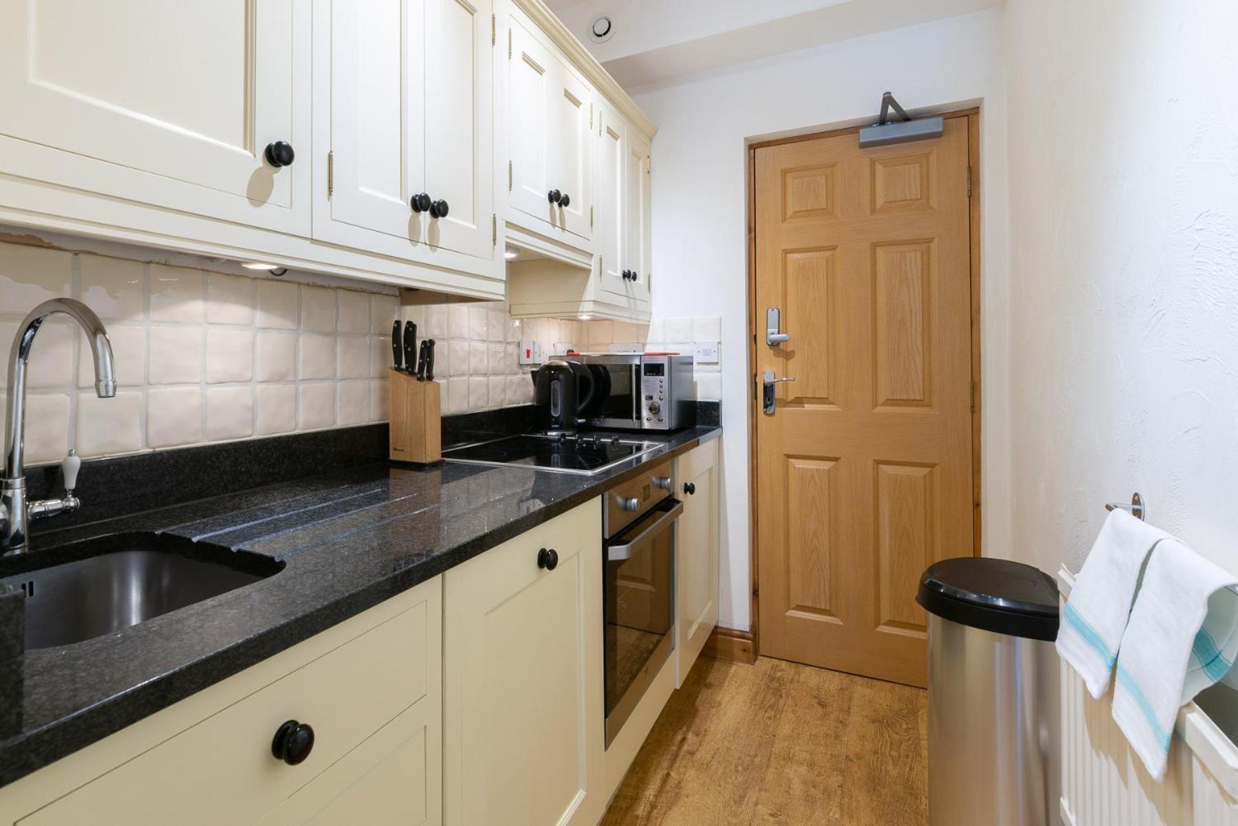 Wolfen Mill Villa Chipping Room photo